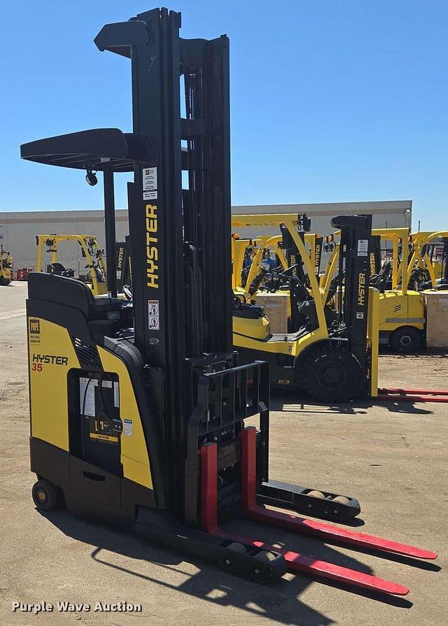 Image of Hyster N35ZR3-16.25 equipment image 2