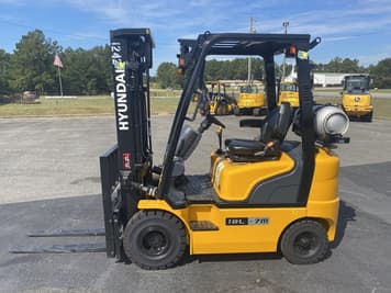 Main image Hyundai 18L-7M