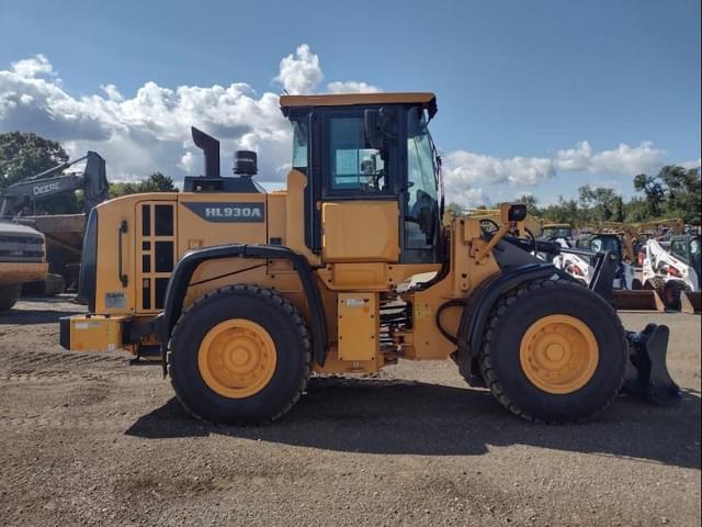 Image of Hyundai HL930A equipment image 2