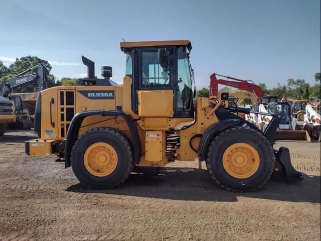 Image of Hyundai HL930A equipment image 2