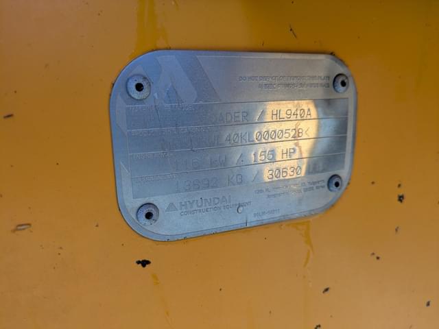 Image of Hyundai HL940A equipment image 2