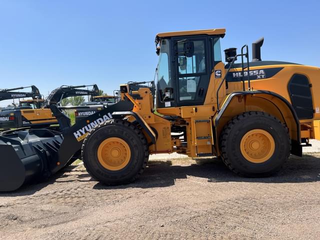 Image of Hyundai HL955AXT equipment image 3