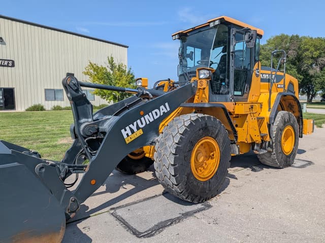 Image of Hyundai HL955AXT equipment image 4