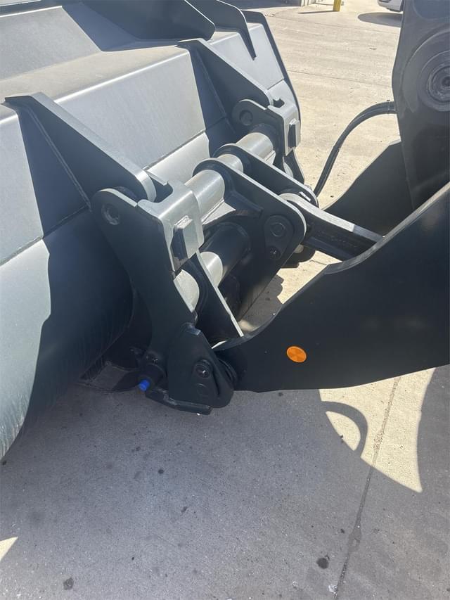 Image of Hyundai HL955AXT equipment image 2