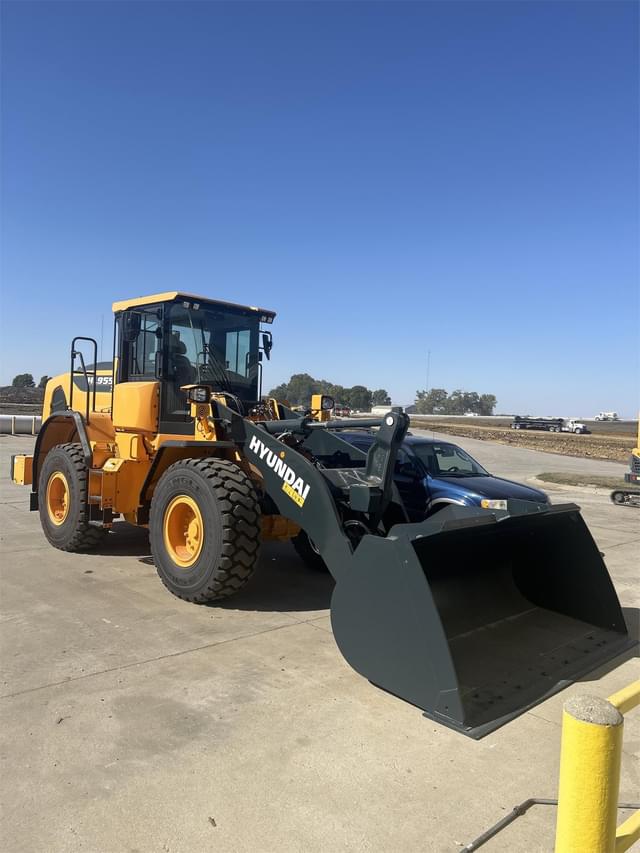 Image of Hyundai HL955AXT equipment image 1