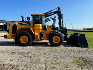 2023 Hyundai HL960AXT Image