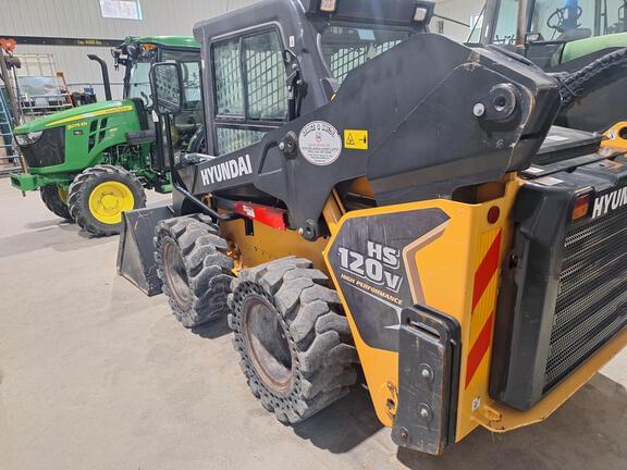 Image of Hyundai HS120V equipment image 3