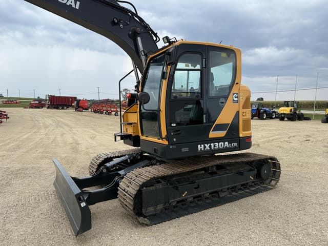 Image of Hyundai HX130A LCR equipment image 1