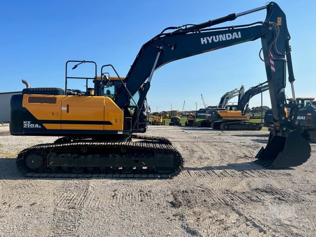 Image of Hyundai HX210AL equipment image 3