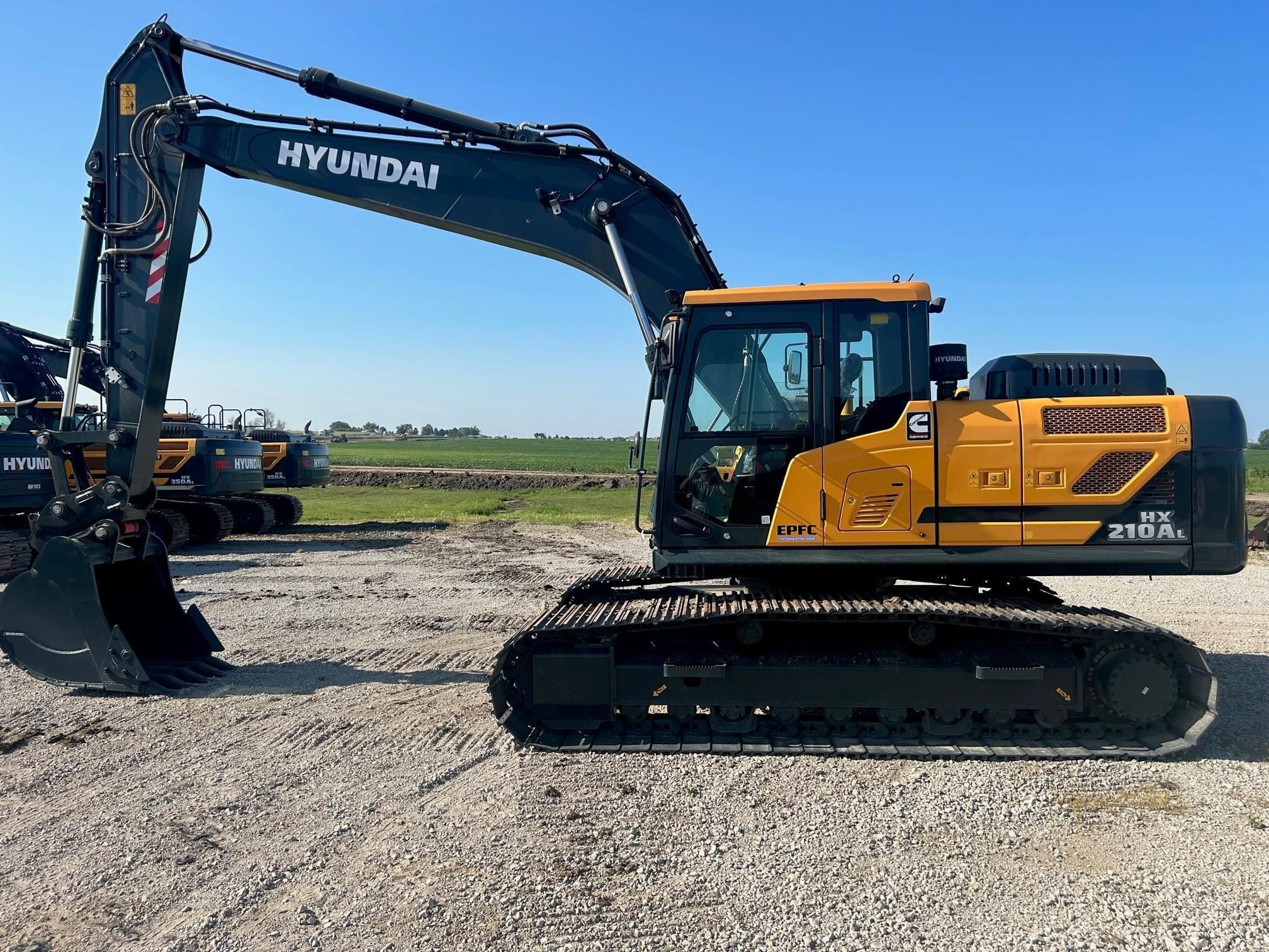 2023 Hyundai HX210AL Equipment Image0