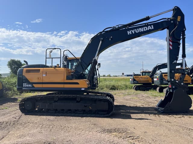 Image of Hyundai HX220AL equipment image 1