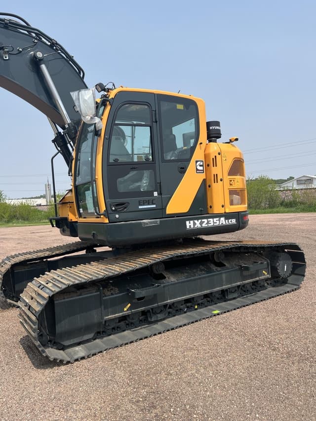 Image of Hyundai HX235A LCR equipment image 1