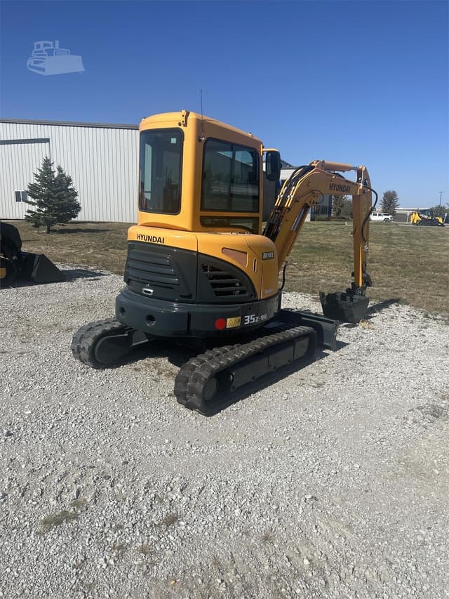 Image of Hyundai Robex 35Z-9A equipment image 4
