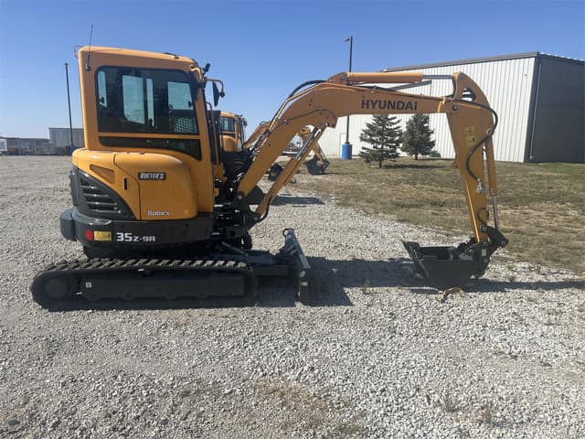 Image of Hyundai Robex 35Z-9A equipment image 3