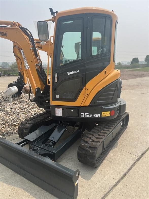 Image of Hyundai Robex 35Z-9A equipment image 3