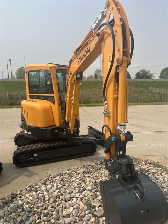 Image of Hyundai Robex 35Z-9A equipment image 1