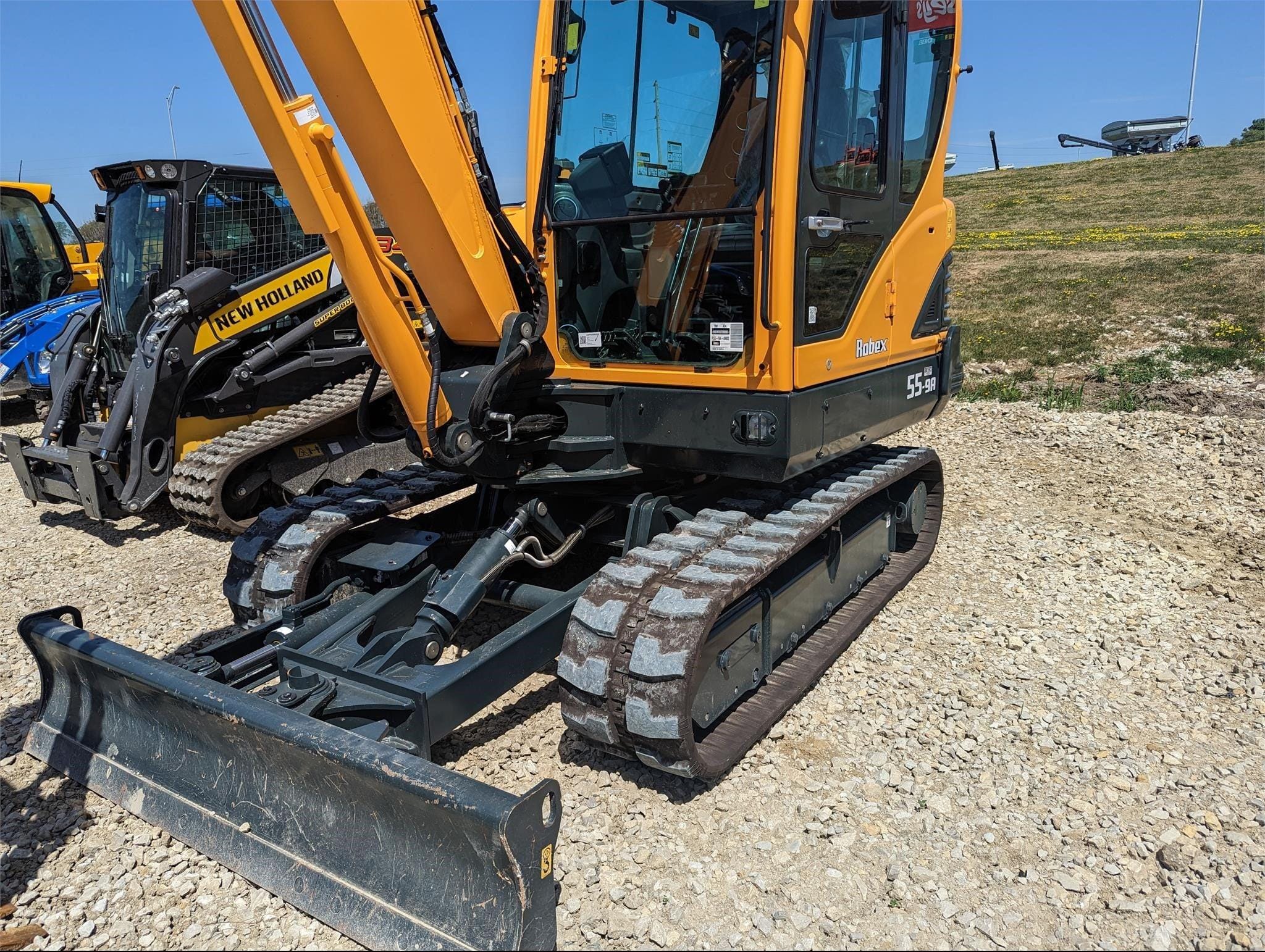 2023 Hyundai R55-9A Equipment Image0