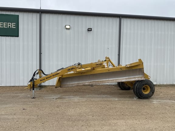 2023 Icon 1632RS Equipment Image0