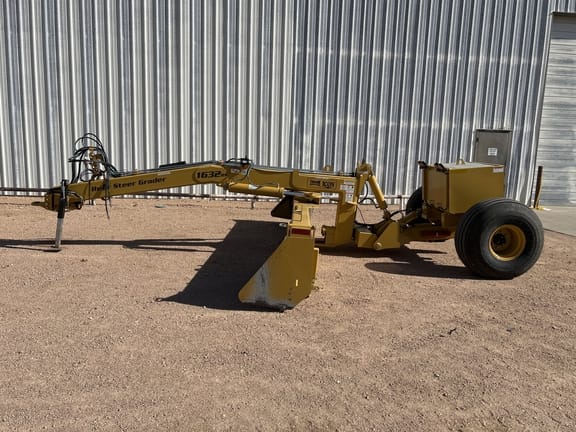 2023 Icon 1632RS Equipment Image0