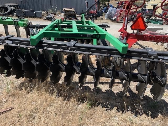 Image of Industrias America R2424 equipment image 4