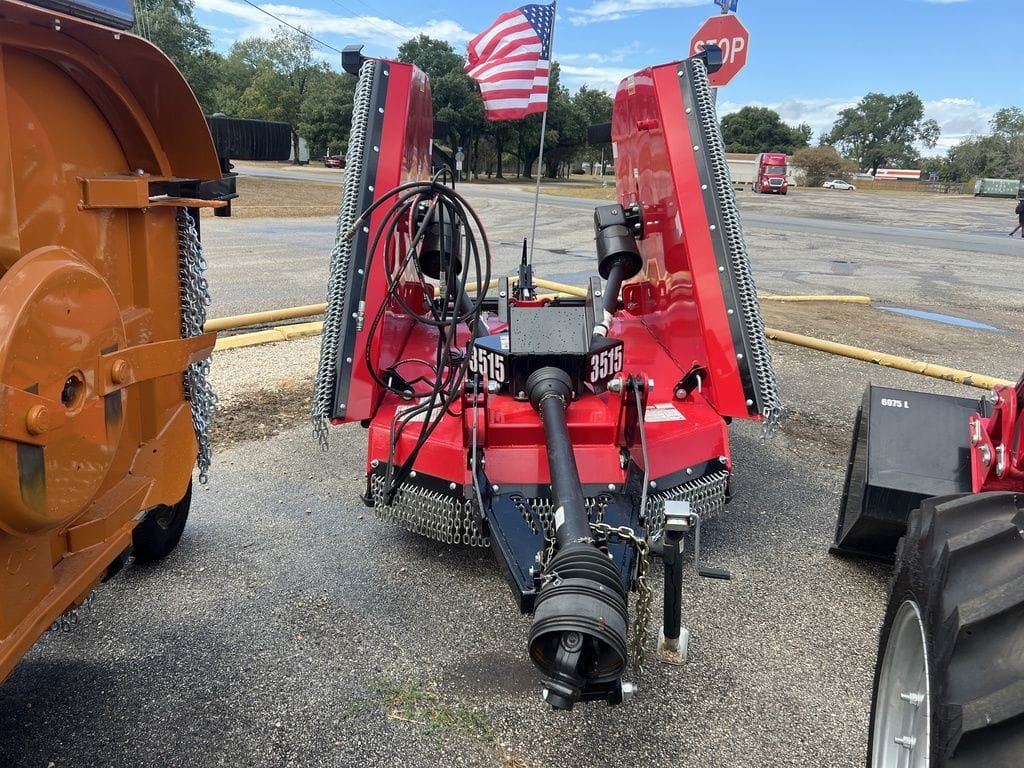 2023 IronCraft 3515 Equipment Image0