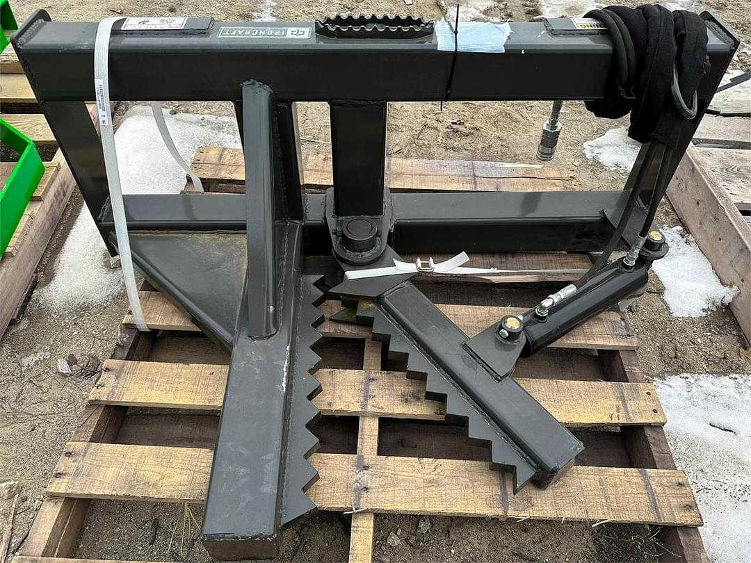 Image of IronCraft Tree and Post Puller Primary image