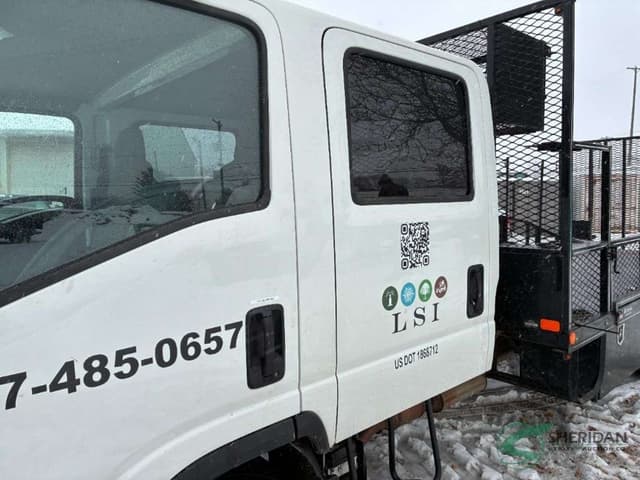 Image of Isuzu NPR-HD equipment image 3