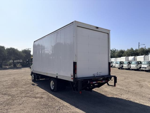 Image of Isuzu NRR equipment image 3