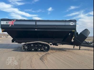 2023 J&M 1132 Equipment Image0