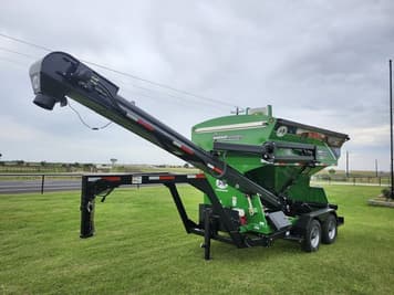 Main image J&M LC390