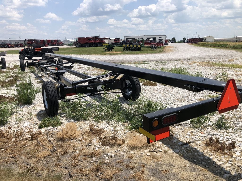 2023 J&M 4WS15 Equipment Image0