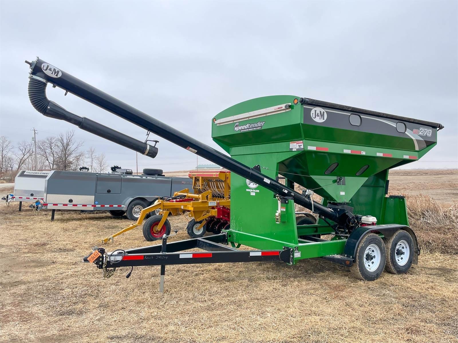 2024 J&M EC270 Equipment Image0