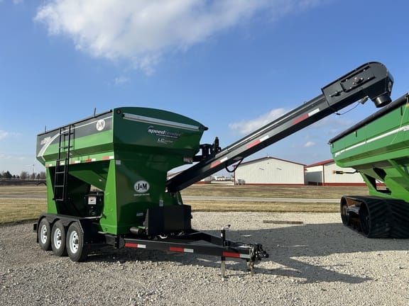 2023 J&M LC390 Equipment Image0