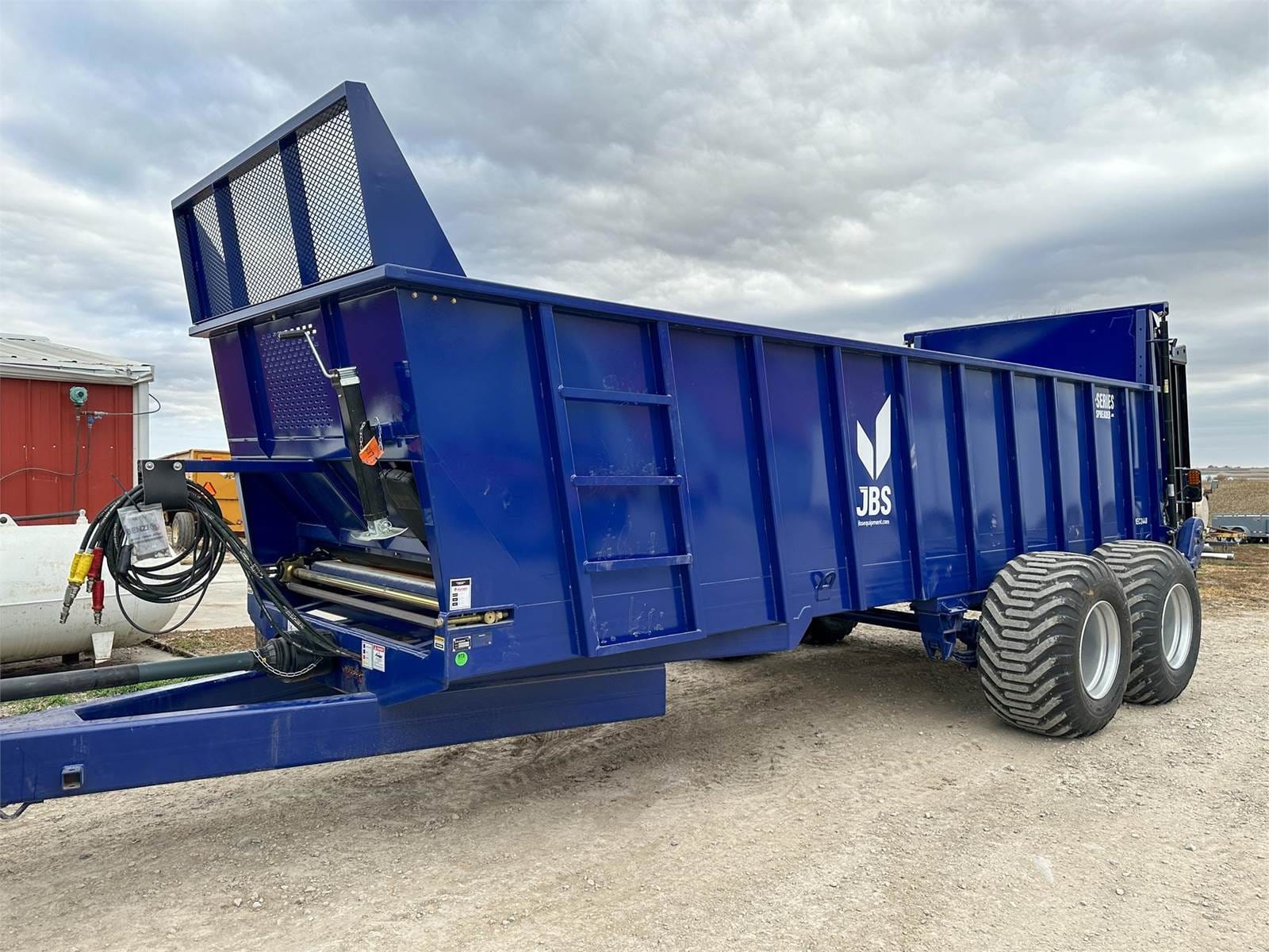 2024 JBS VMEC2248 Equipment Image0