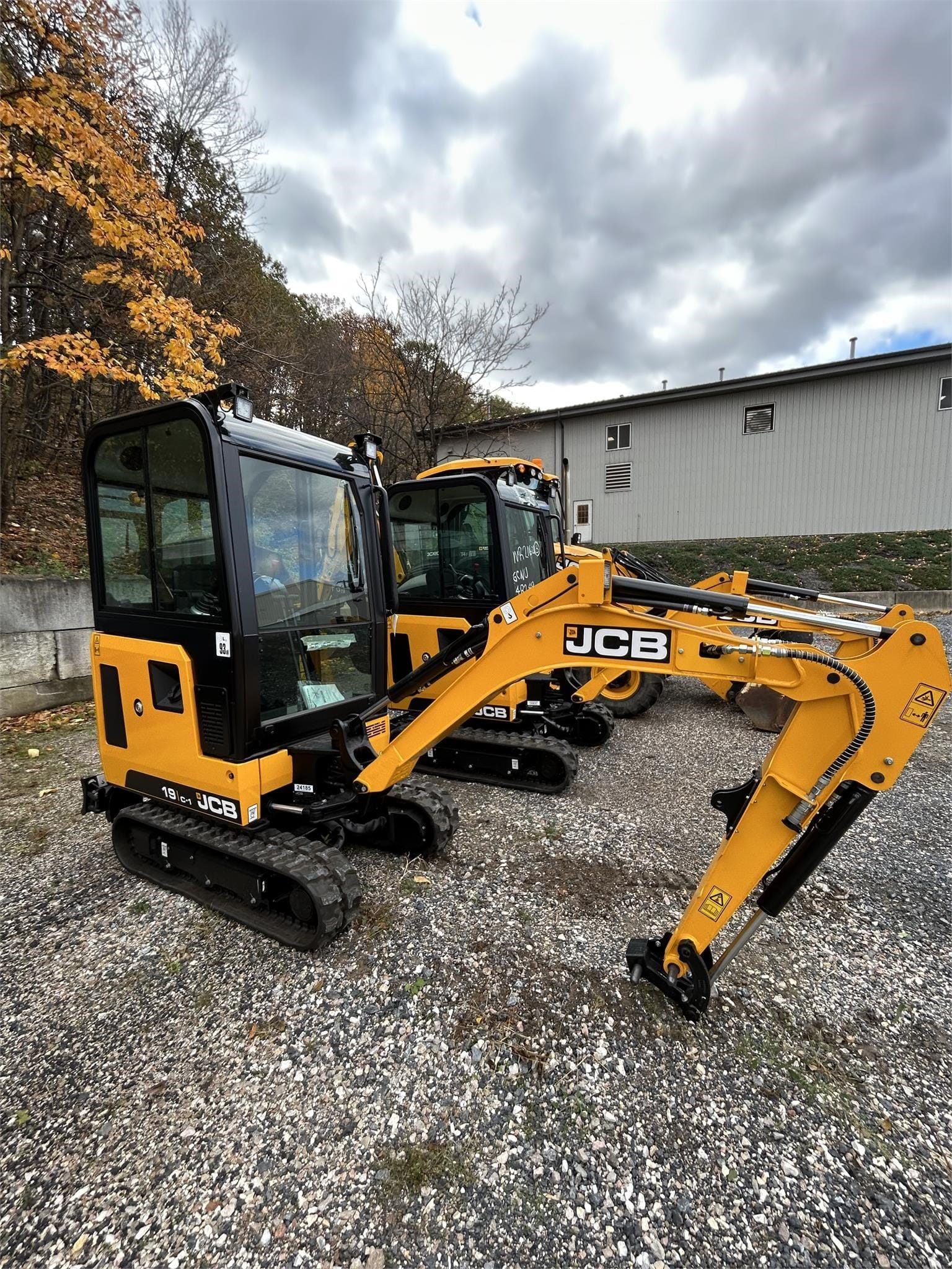 2023 JCB 19C-1 Equipment Image0