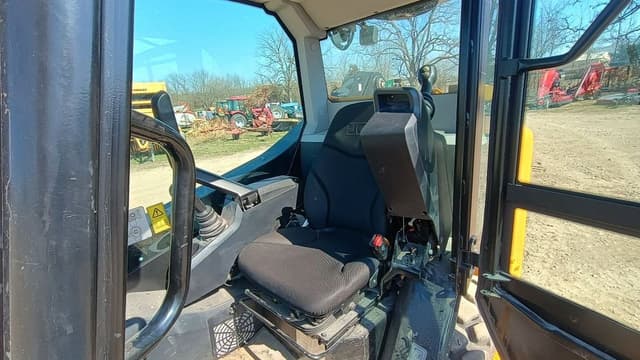 Image of JCB 215 equipment image 1