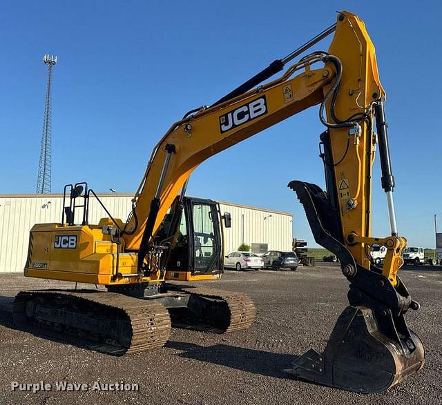Image of JCB 220X LC equipment image 2