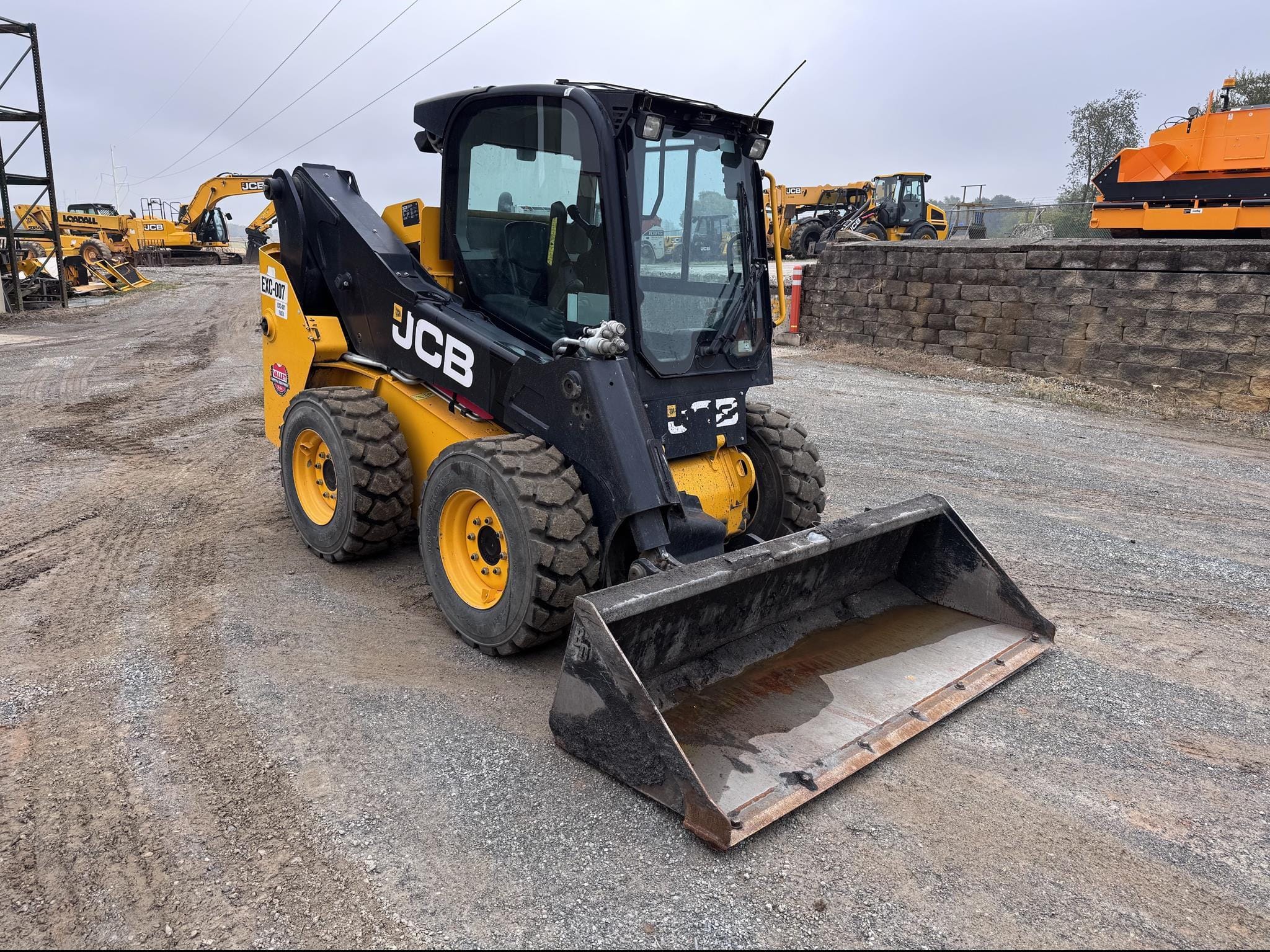 2023 JCB 270 Equipment Image0