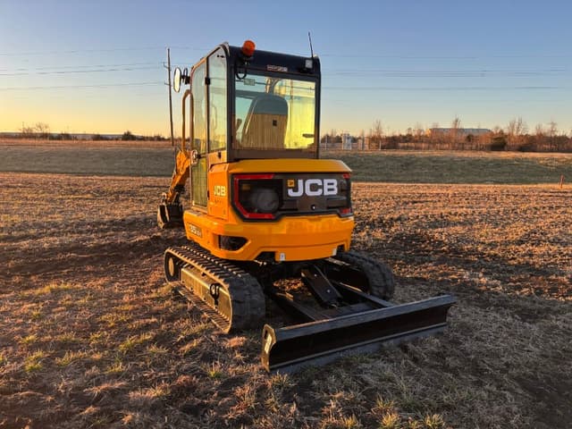 Image of JCB 35Z-1 equipment image 2