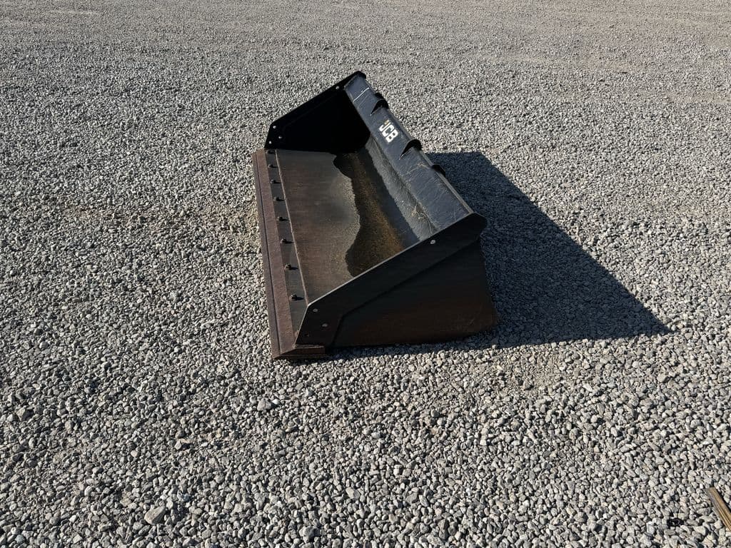 Image of JCB 78" LPE Bucket Image 0