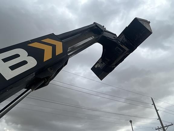 Image of JCB 3TS-8T equipment image 2