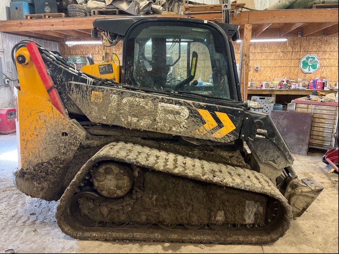 2023 JCB 3TS-8T Equipment Image0