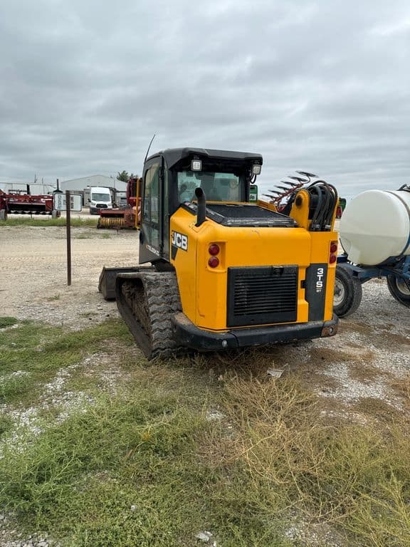 Image of JCB 3TS-8T equipment image 3