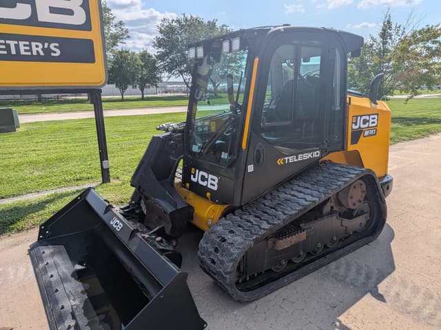 Image of JCB 3TS-8T equipment image 1