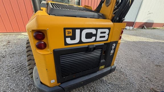 Image of JCB 3TS-8T equipment image 3