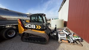 2023 JCB 3TS-8T Image