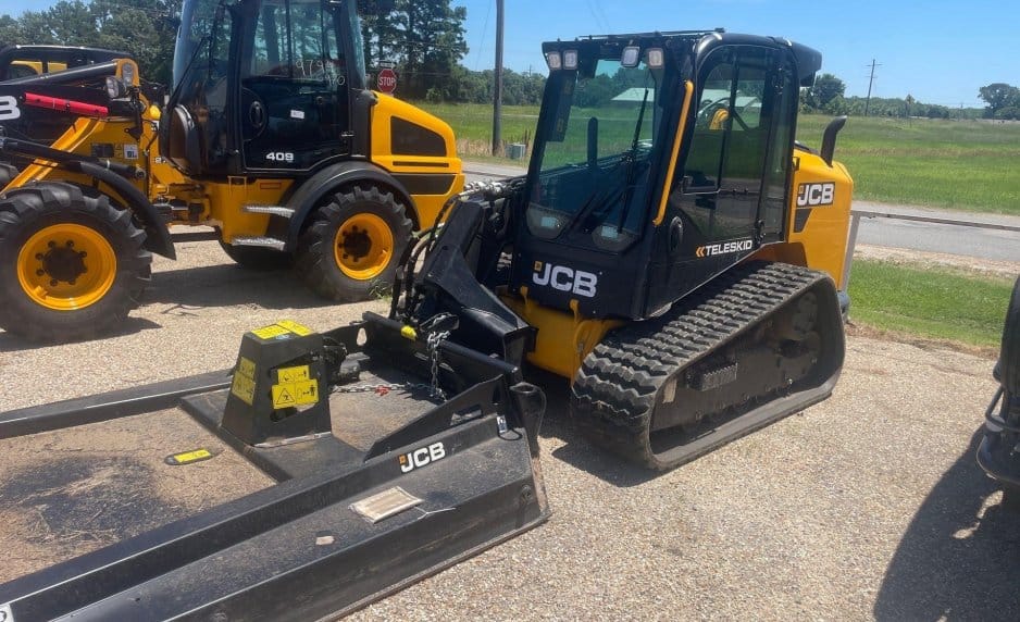 2023 JCB 3TS-8T Equipment Image0