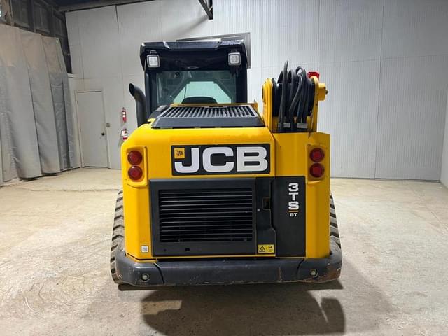Image of JCB 3TS-8T equipment image 3
