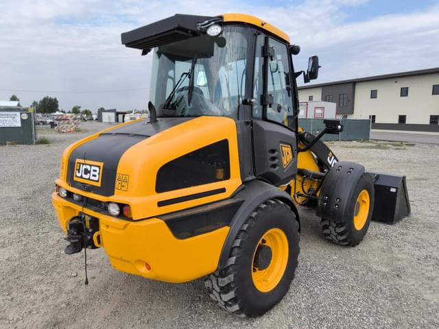 Image of JCB 409 equipment image 4