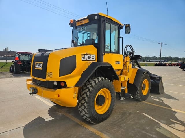 Image of JCB 411 equipment image 3